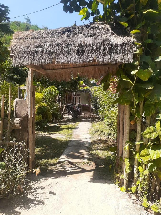 Nadil Homestay Kuta  Buitenkant foto