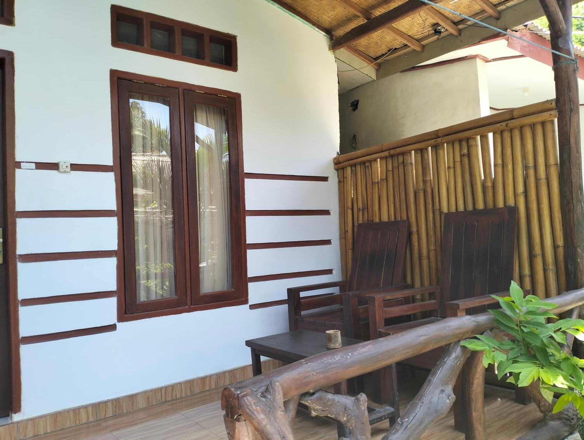 Nadil Homestay Kuta  Buitenkant foto