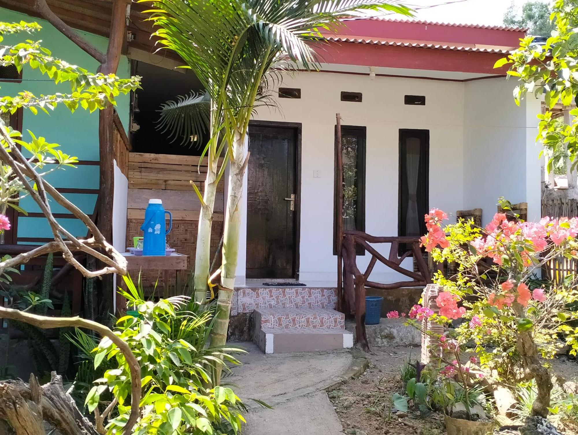 Nadil Homestay Kuta  Buitenkant foto
