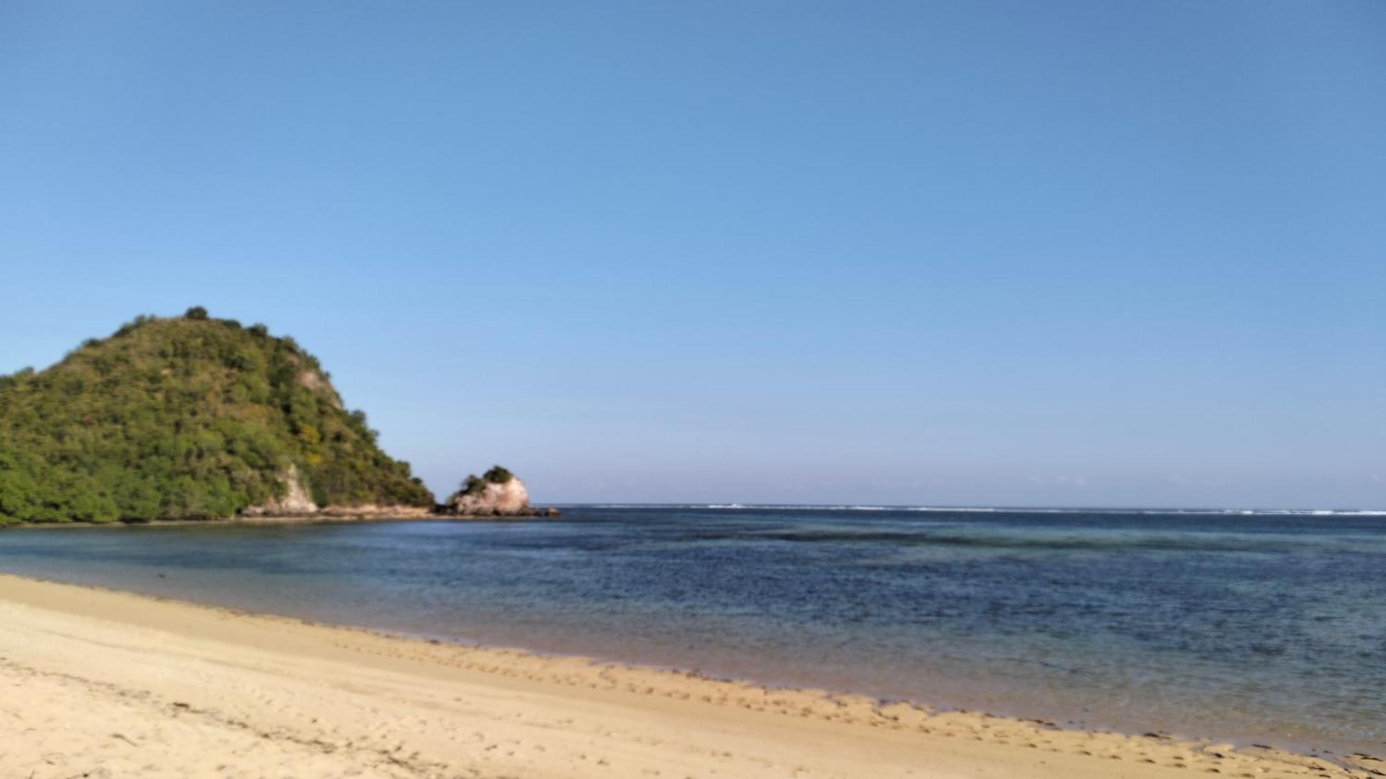 Nadil Homestay Kuta  Buitenkant foto