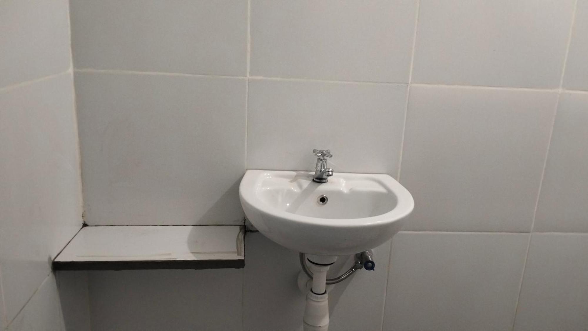 Nadil Homestay Kuta  Buitenkant foto